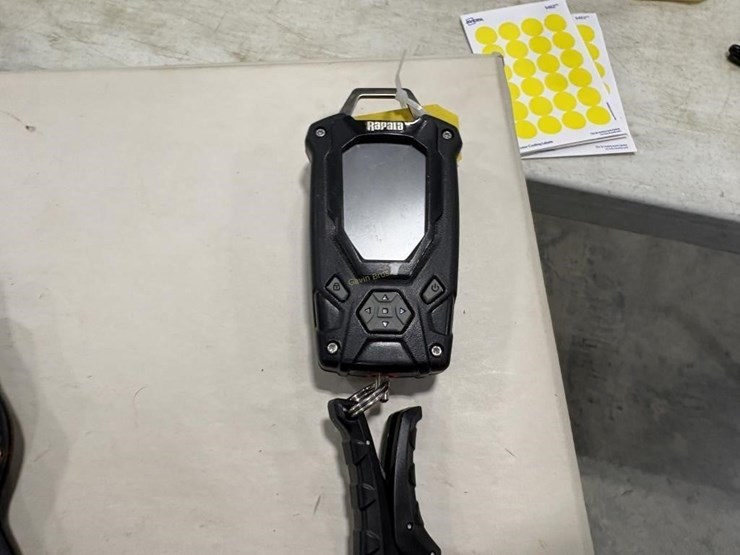 fishing-items,-filet-knife,-scale,-gps-image-4