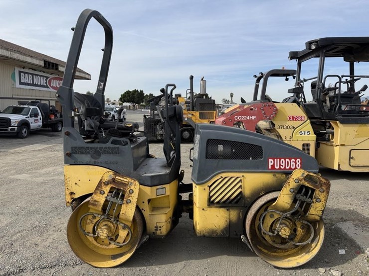 2014-bomag-bw120-image-6