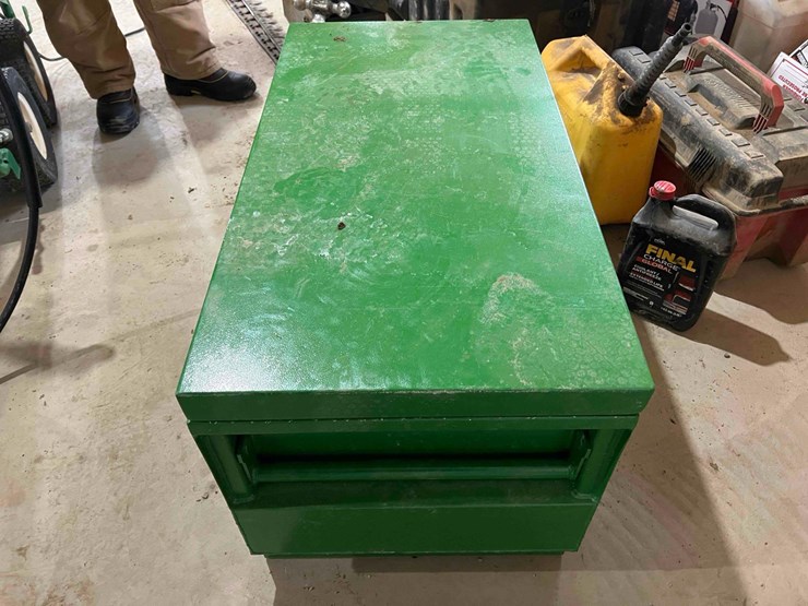 john-deere-tool-box-image-5
