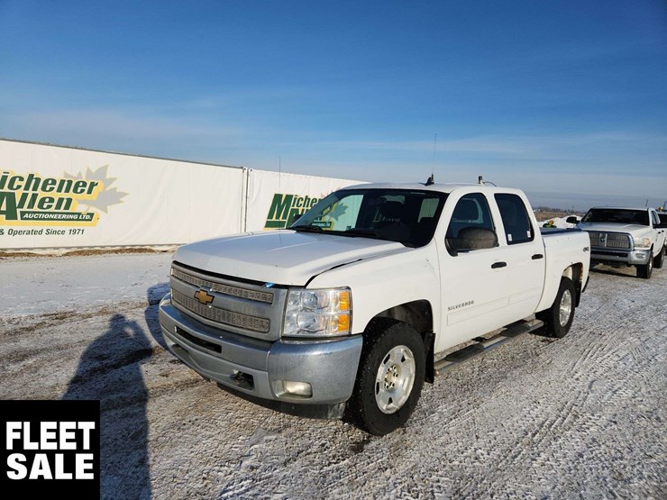 2013-chevrolet-silverado-1500-lt-image-1