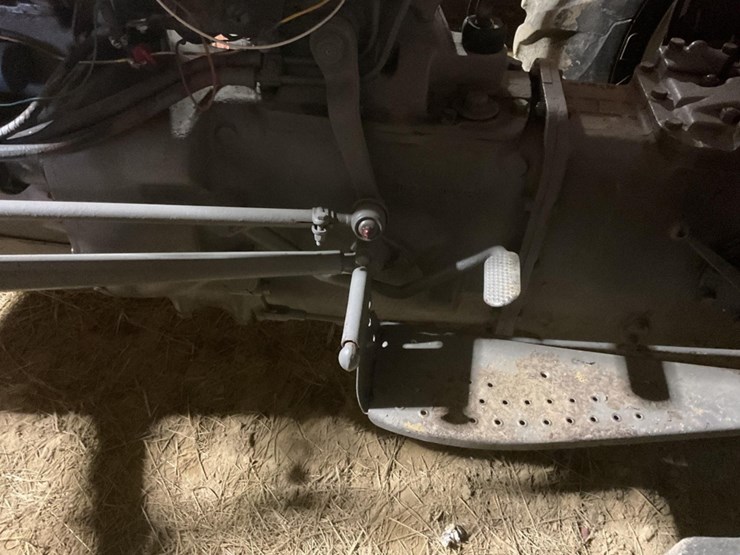 massey-ferguson-35-image-5