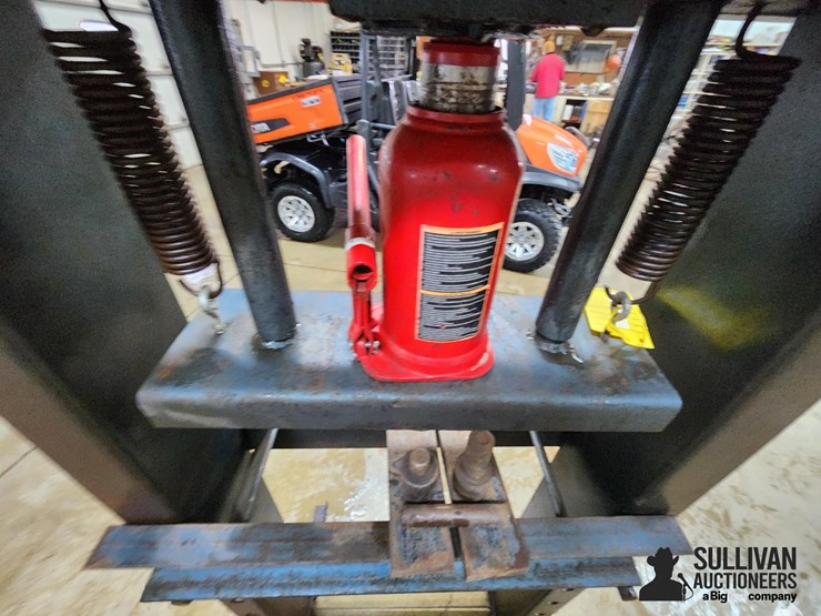 hawke-60,000lb-shop-press-image-18