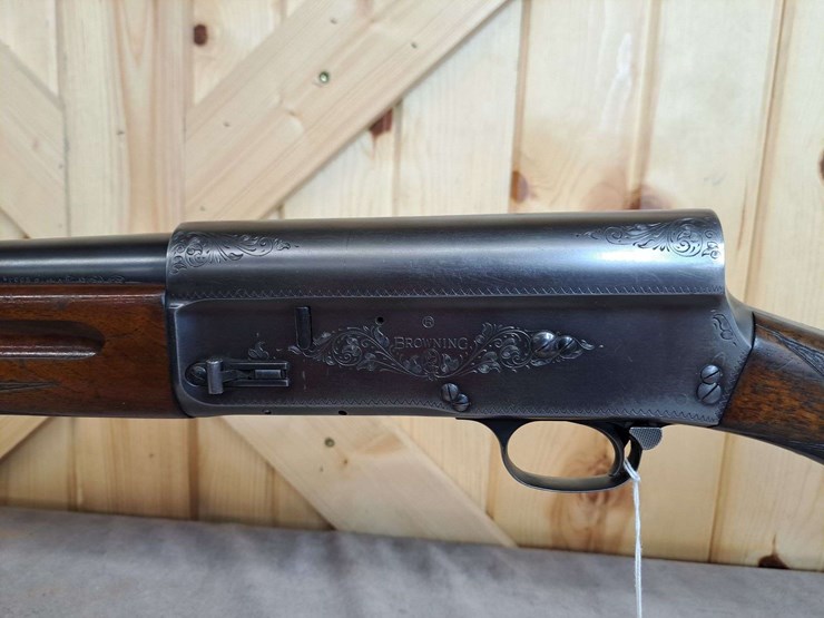 browning-a5-12-gauge-a5-semiauto-shotgun-image-11
