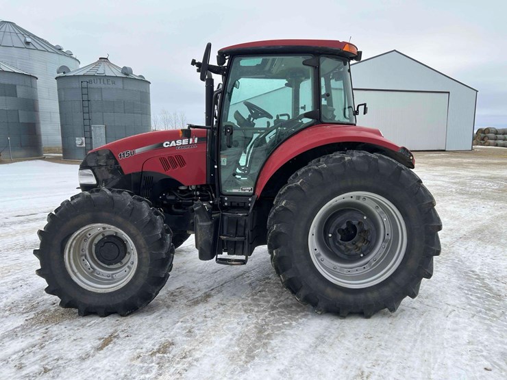 2014-case-farmall-115u-tractor-image-23