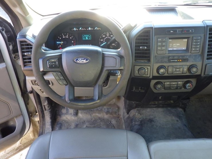 2020-ford-f150-image-7