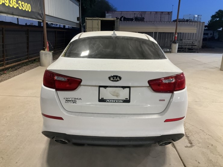 2015-kia-optima-sdn-image-6