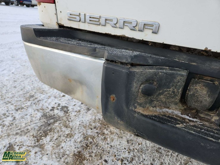 2011-gmc-sierra-3500hd-image-62