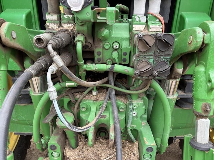 2008-john-deere-6230-image-12