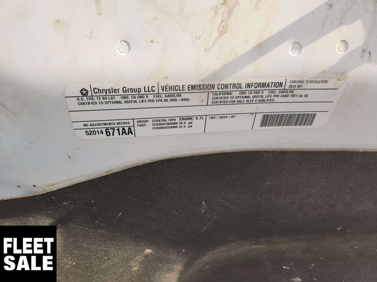 2012-dodge-1500-image-30