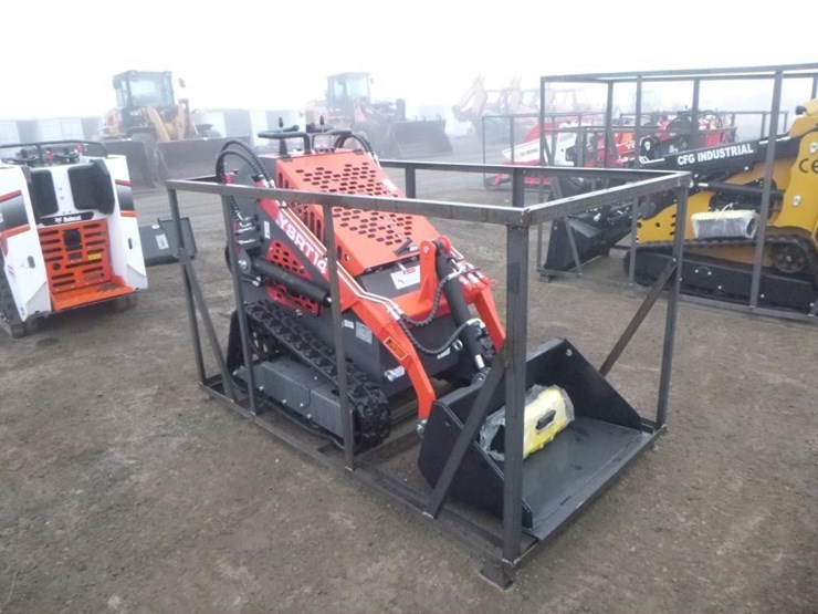 2025-agt-ysrt14-skid-steer-track-loader-image-2