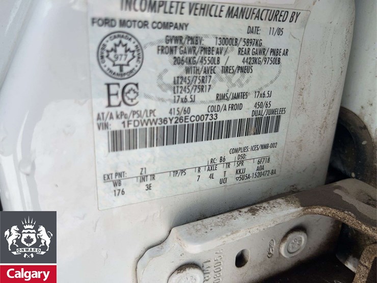 2006-ford-f350-image-26