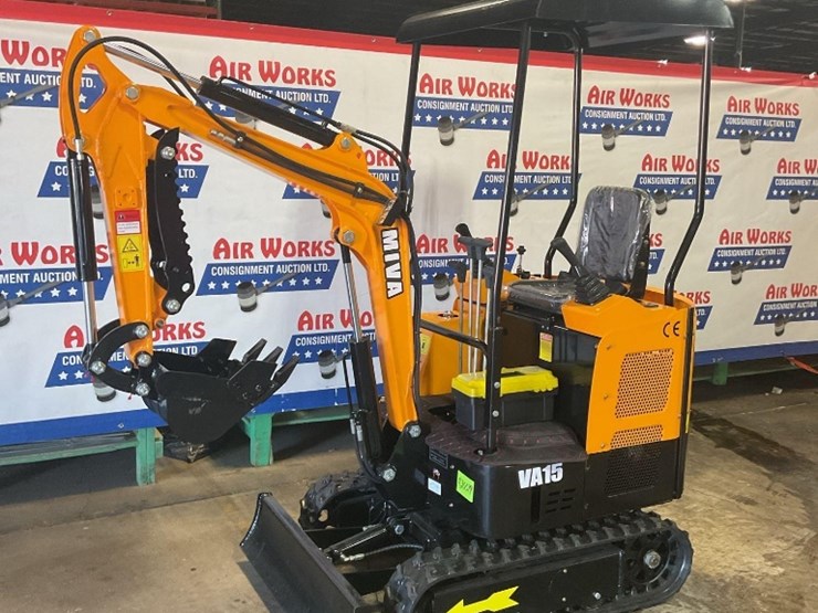 (inv.50033)-new-unused-miva-va15-mini-excavator,-13.5-hp-gas-engine,-aux.-hydraulics,-15"-bucket,-image-2