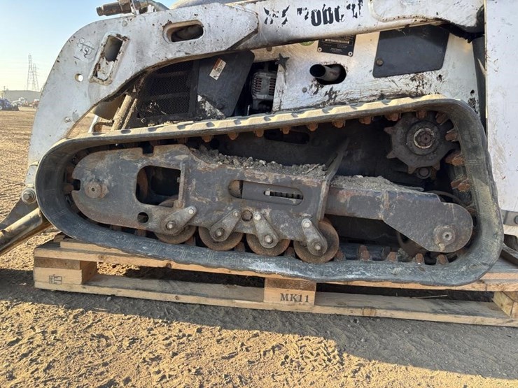 2014-bobcat-mt55-image-9