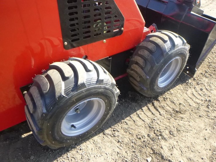 2025-sdlool-323w-skid-steer-loader-image-19