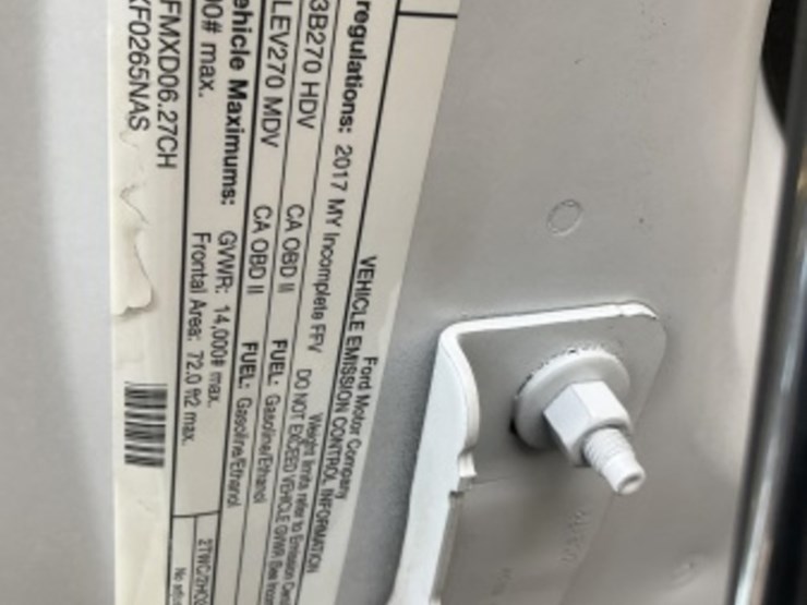 2017-ford-f350-image-17