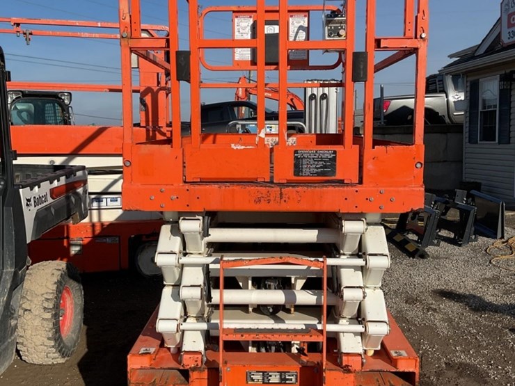 2015-snorkel-s4732e-image-7