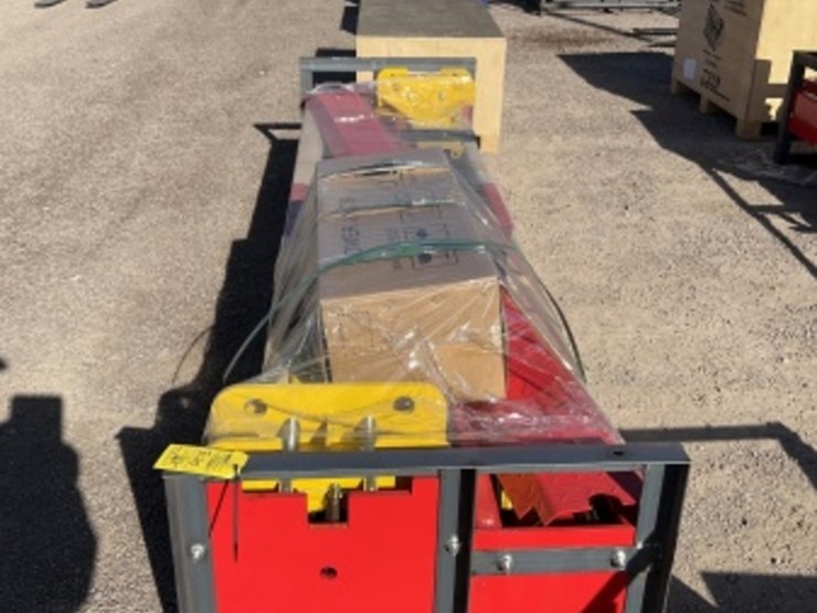 agt-atk-b1000-2-post-automotive-lift-image-3