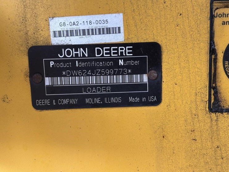 2005-deere-624j-image-64