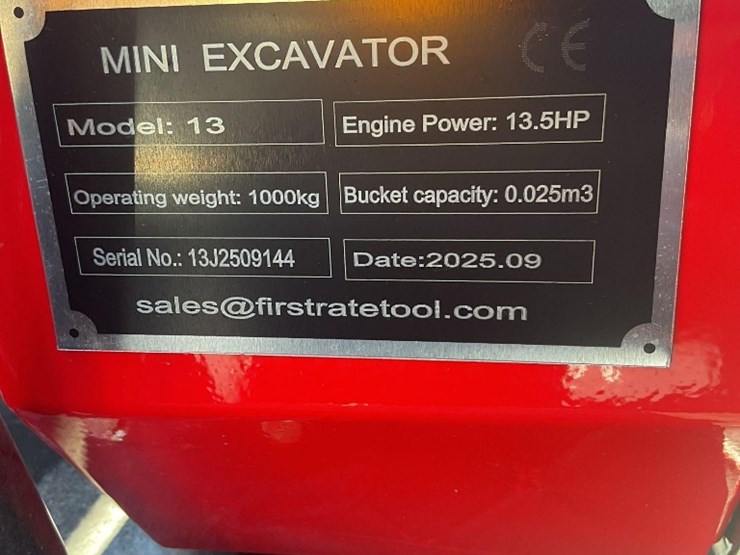 (inv.50009)-new-unused-miva-va13-mini-excavator,-13.5-gas-engine,-manual-thumb,-15"-bucket,-blade-image-15