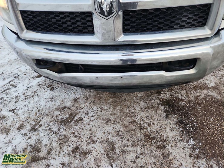 2016-dodge-2500-image-37