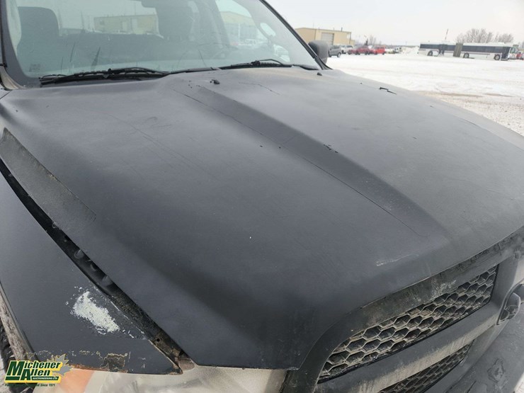 2017-dodge-1500-image-34