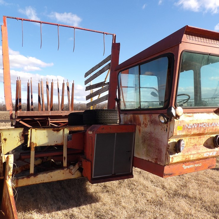 1977 NEW HOLLAND 1049