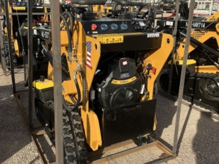 2025-agt-mx-crt23-stand-up-skid-steer-image-3
