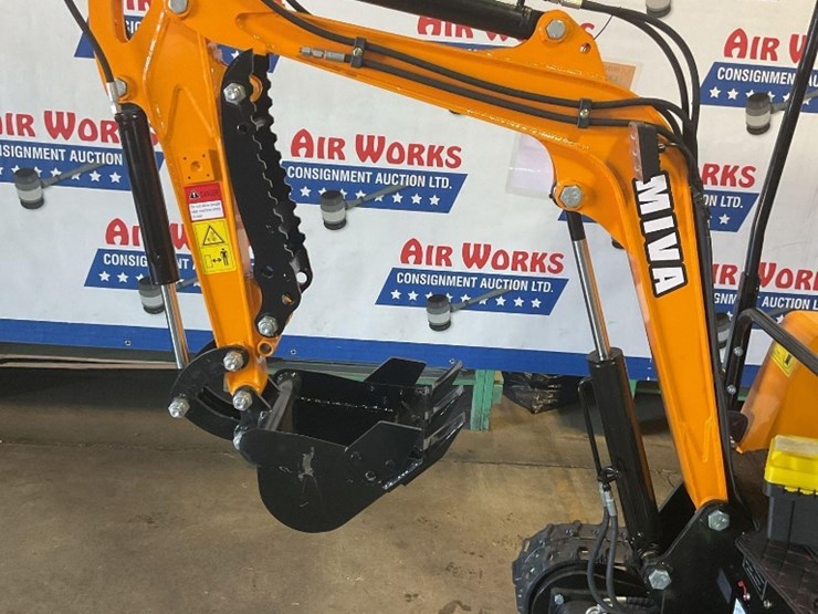 (inv.50037)-new-unused-miva-va15-mini-excavator,-13.5-hp-gas-engine,-aux.-hydraulics,-15"-bucket,-image-16