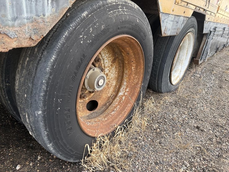 1992-kentucky-trailer-image-13