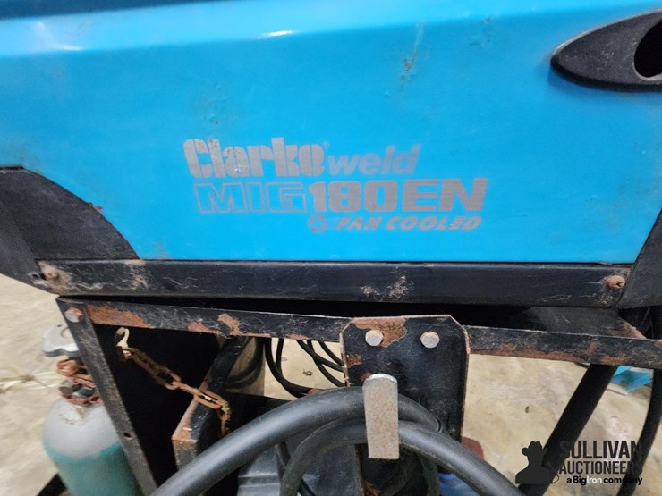 clark-180en-mig-welder-image-18