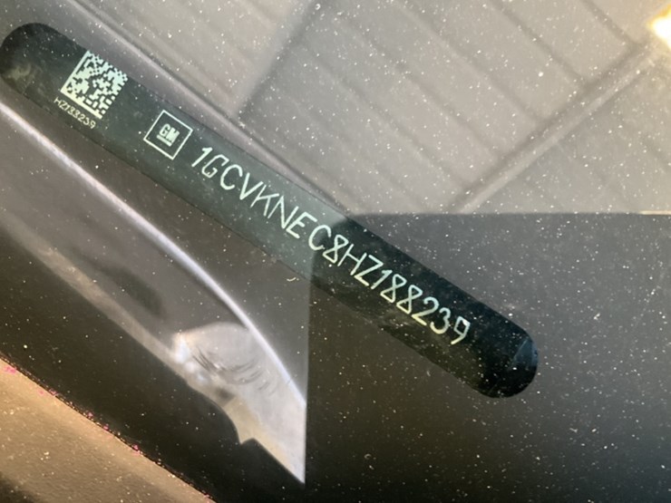 2017-chevrolet-silverado-1500-image-13