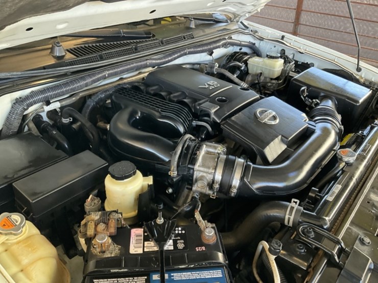 2017-nissan-frontier-image-12