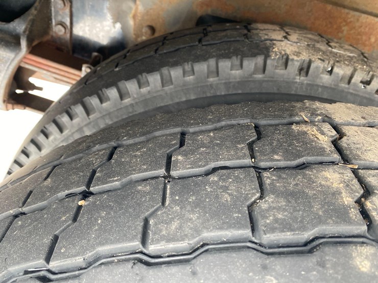 2015-ford-f750-image-49