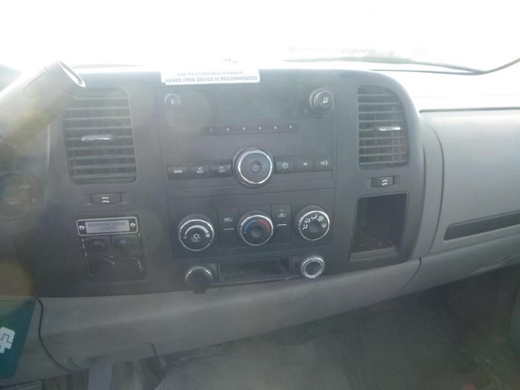 2008-chevrolet-silverado-1500-image-13