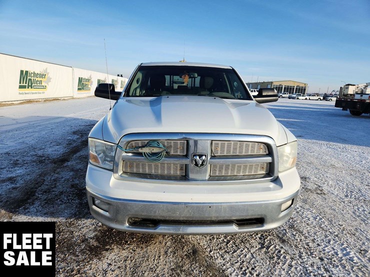 2012-dodge-1500-image-6