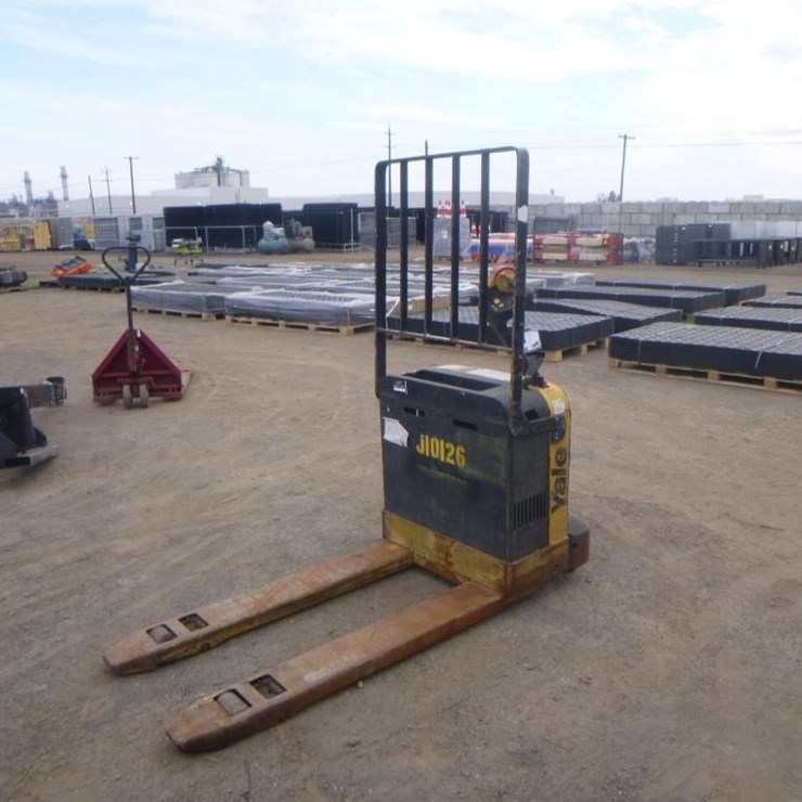 Yale Electric Pallet Jack