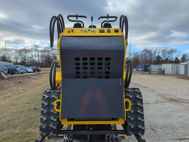 (1)-ats-mini-crawler-23hp-ats-t460-(yellow)-image-2