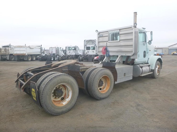 1990-international-9300-image-3