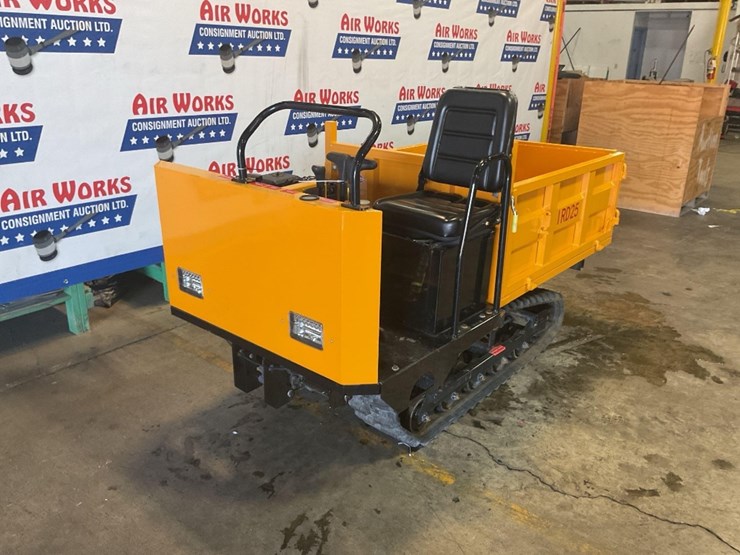 (inv.50036)-new-unused-ir-model-ird25-track-dumper,-13-hp-gas-engine,-3-speed,-hydraulic-dump-image-4
