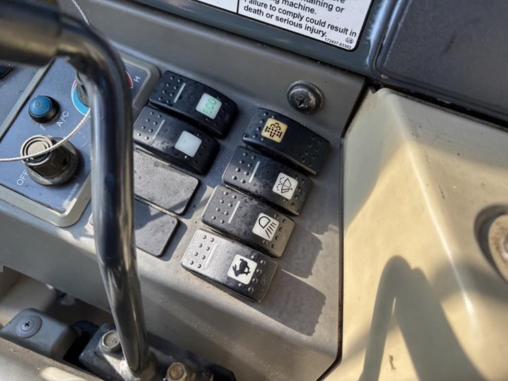 2016-mustang-800z-image-36