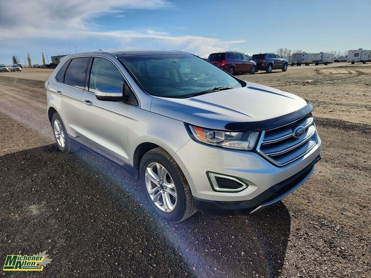 2017-ford-edge-sel-image-2