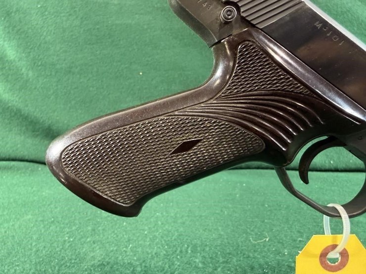 hi-standard-mdl-101-.22-pistol-image-4