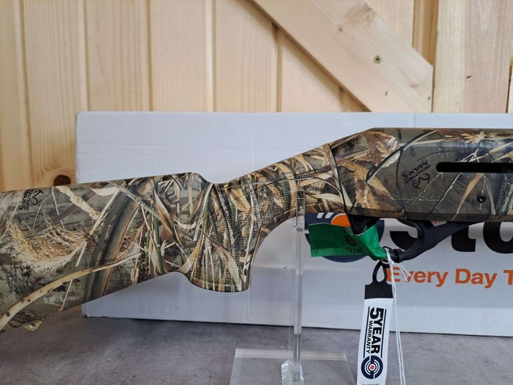 stoeger-model-3000-12-gauge-semiauto-shotgun-image-7