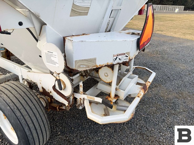 wilmar-super-500-fertilizer-spreader-image-21