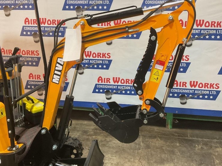 (inv.50011)-new-unused-miva-va15-mini-excavator,-13.5-hp-gas-engine,-aux.-hydraulics,-15"-bucket,-image-7