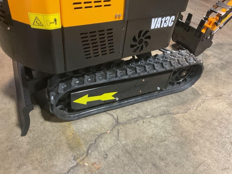 (inv.50005)-2025-miva-va13c-mini-excavator,-13.5-hp-gas-engine,-aux.-hydraulics,-no-hydraulic-oil-image-11