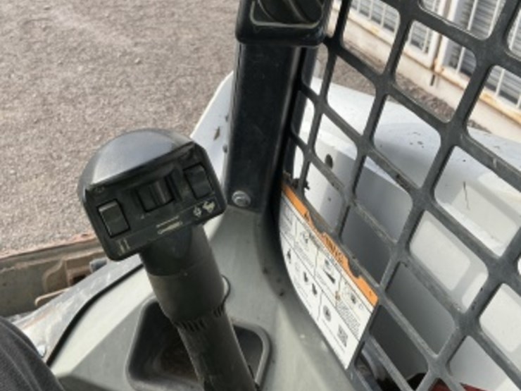 2019-bobcat-s630-image-19