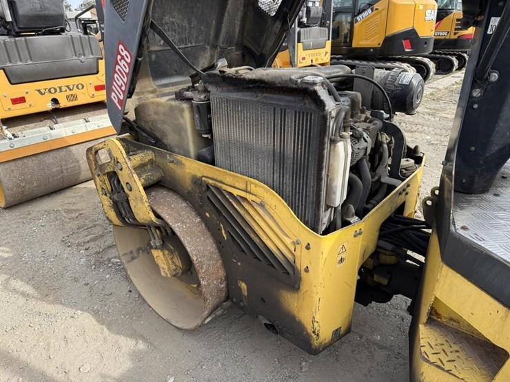 2014-bomag-bw120-image-18