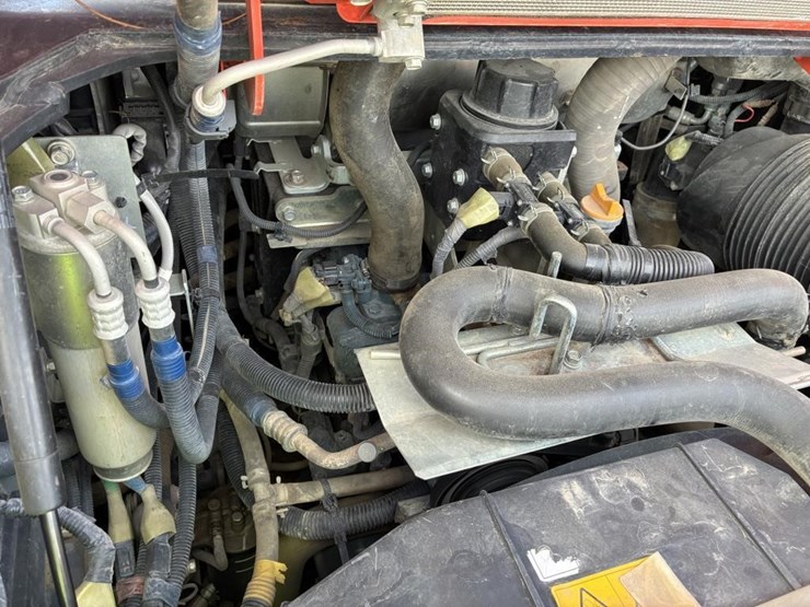 2021-kubota-svl97-2-image-20