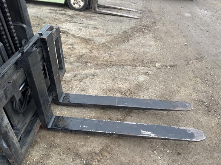 clark-c32cl-image-10